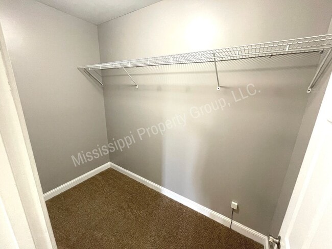 Building Photo - 3BR/2.5BA Home For Rent