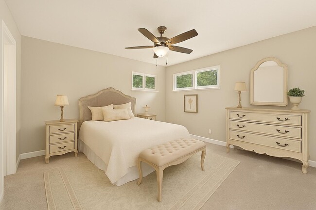 Building Photo - 1611 Drexel Dr