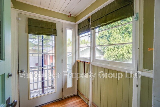Building Photo - 2308 Harney St