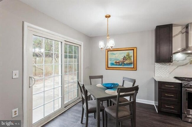 Building Photo - 1138 Armistead St