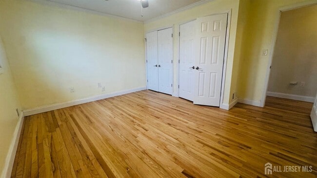 Building Photo - 966 Bergen Ave