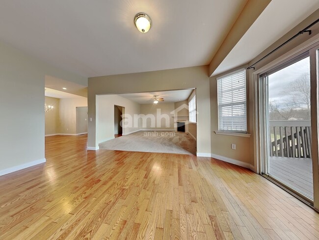 Building Photo - 4455 Hackberry Ct