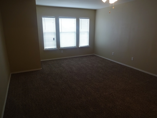 Building Photo - 13205 Vizquel Loop