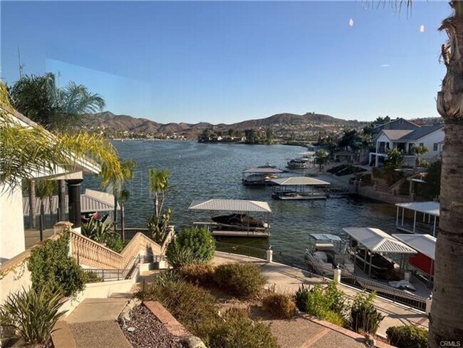 Building Photo - Stunning Lakefront Retreat in Gated Canyon...