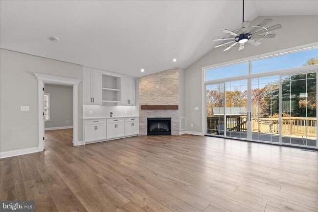 Building Photo - 5021 Catharpin Rd