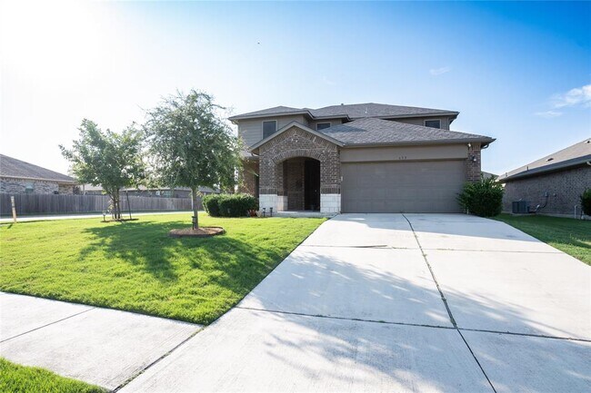 Building Photo - 625 Topaz Ln