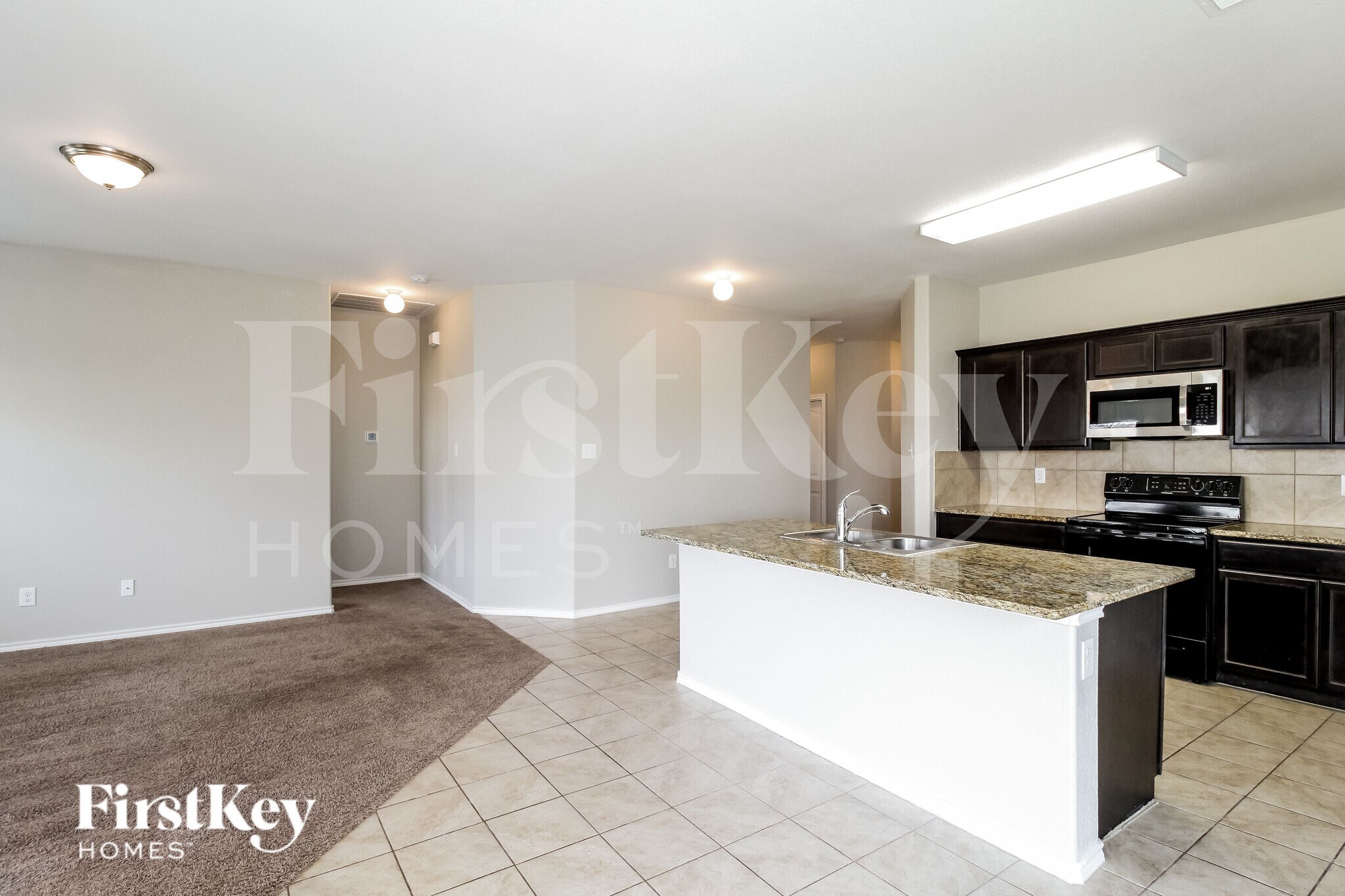 Building Photo - 303 Preakness Ln