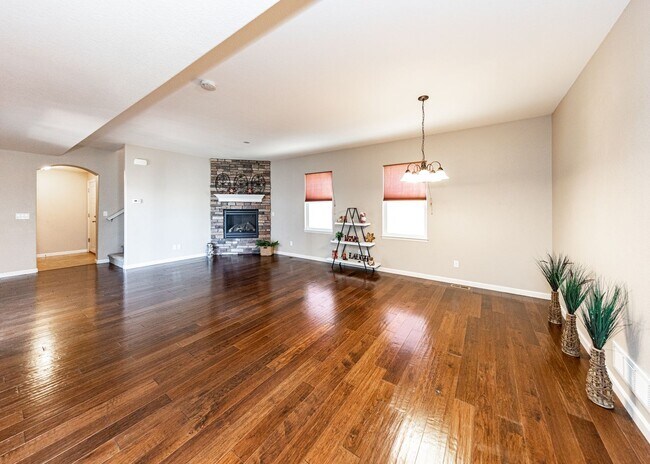 Building Photo - Westside home in Desirable Gold Hill Mesa ...