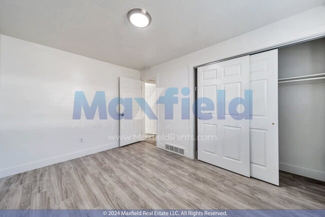 Building Photo - North Salt Lake 2 BD 1 BA - $500.00 Security Deposit OAC -Brookside Lofts Unit 18