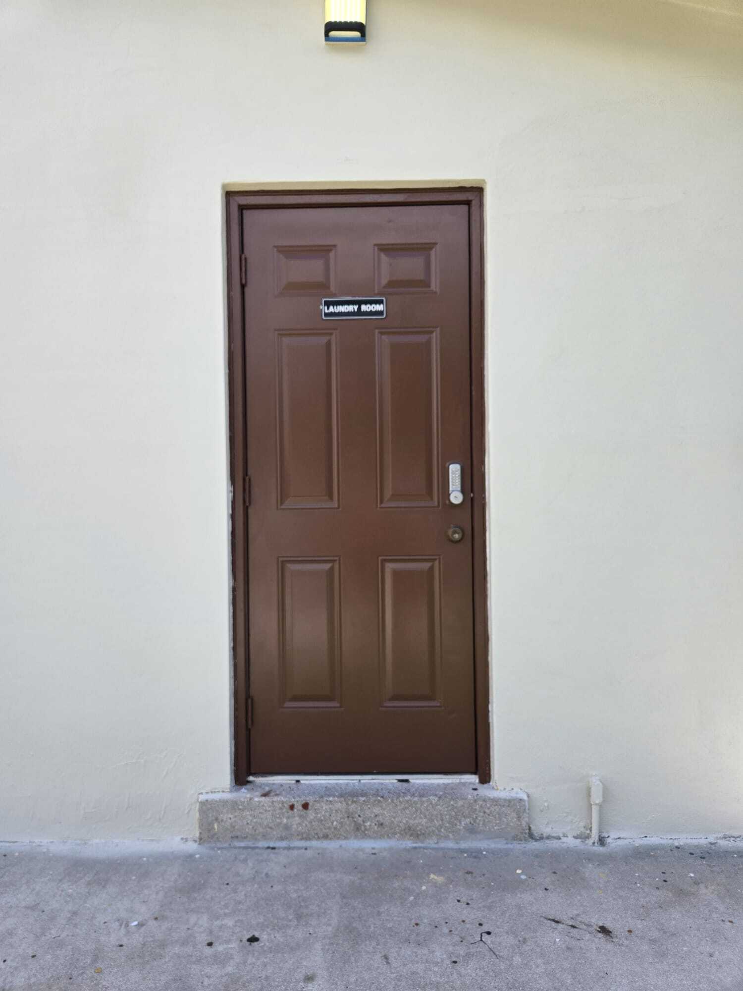 Building Photo - 2245 Fillmore St