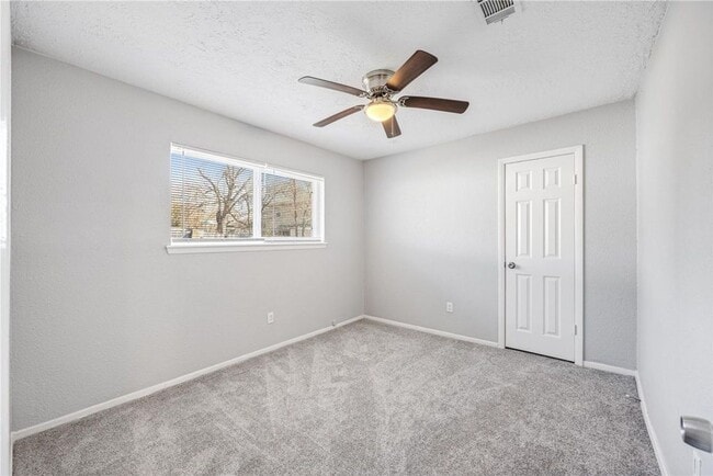 Building Photo - Welcome to this fully remodeled 4/2/2 brick home near Lake Conroe! With new AC/heat, roof, water ...