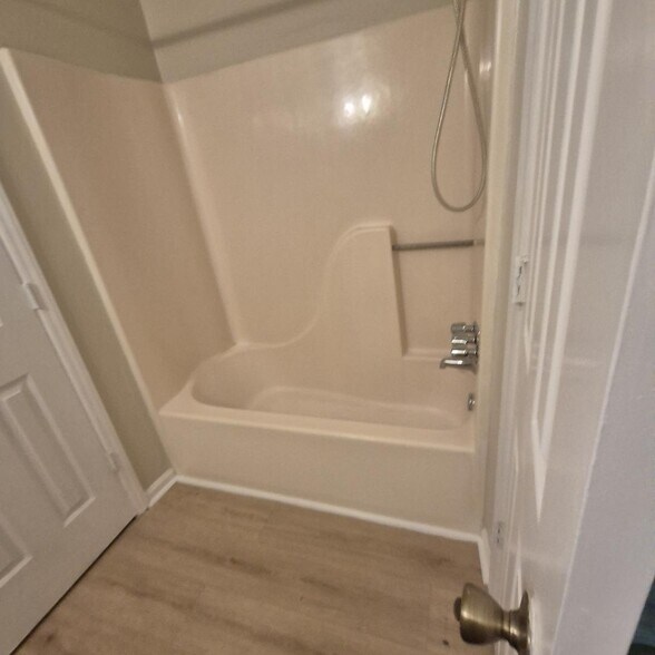 Building Photo - 4021 Platt Springs Rd