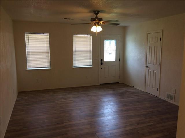 Building Photo - 600 Pacific St E