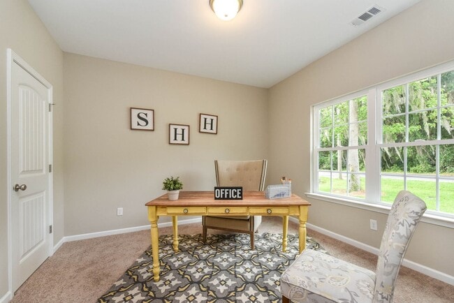 Building Photo - Coming Available!