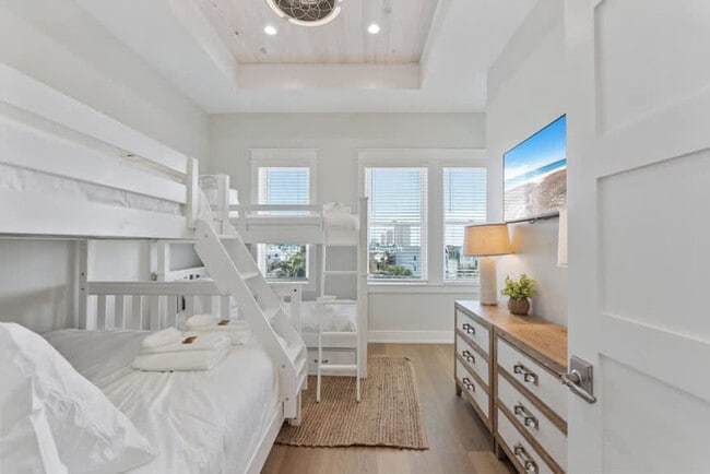 Building Photo - 107 Benicia Pl