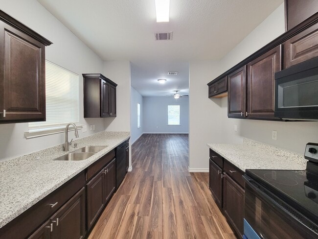 Building Photo - 3201 J P Davis Ave