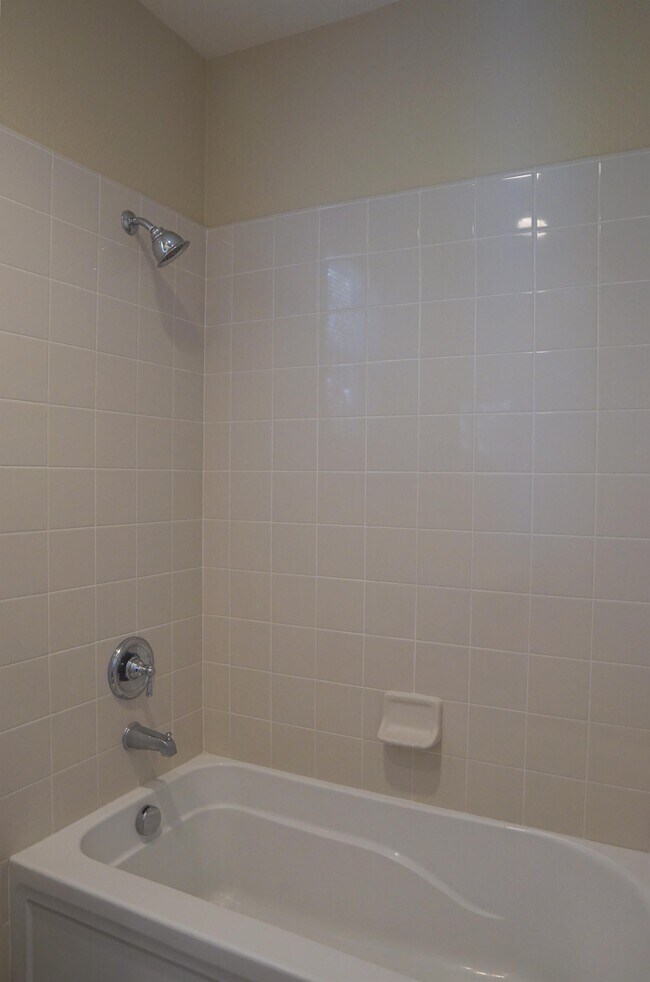 Building Photo - 35579 Domani Dr