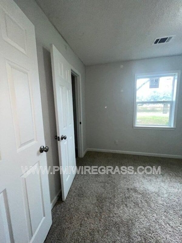 Building Photo - 24 Old Mcray Mill Rd