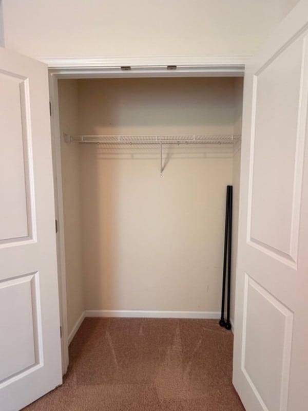 Building Photo - 1017 Drake St