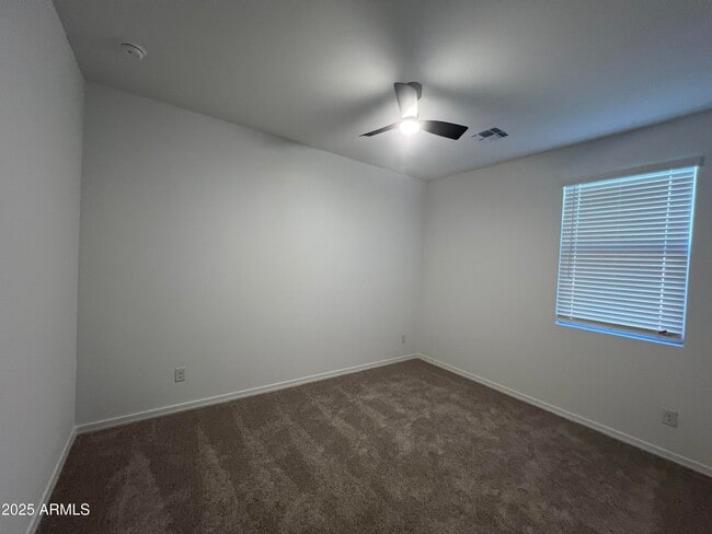 Building Photo - 7700 W Saddlehorn Rd
