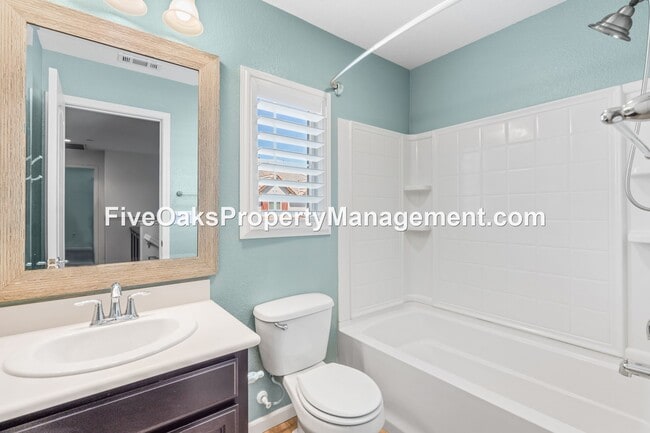 Building Photo - 101 Matisse Ln