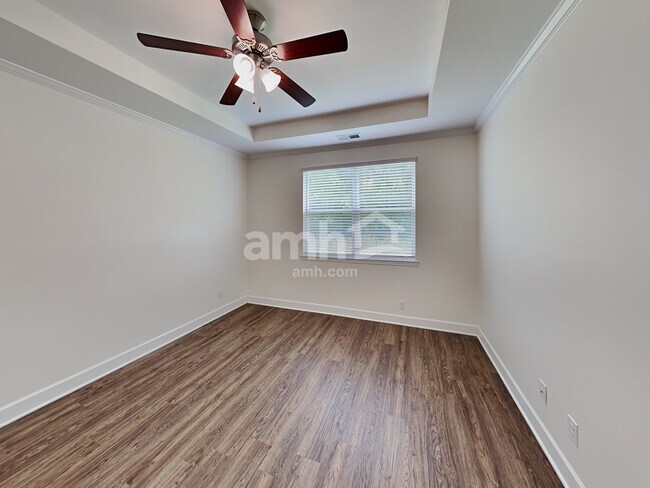 Building Photo - 4308 Longfellow Dr