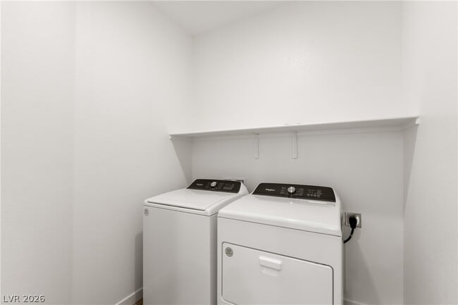 Building Photo - 194 Wewatta Ave