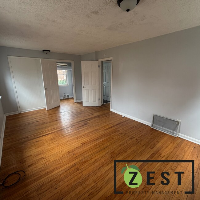 Building Photo - WELCOME HOME!