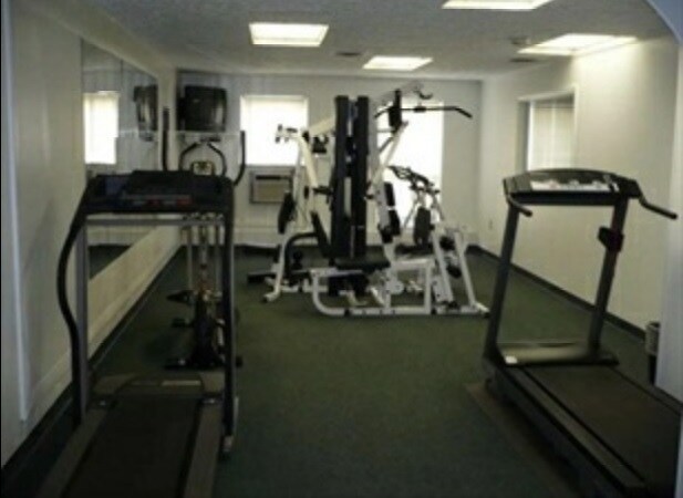 gym - 3 Shadowbrook Ln