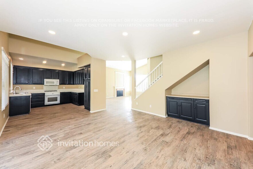 Building Photo - 39402 Calistoga Dr