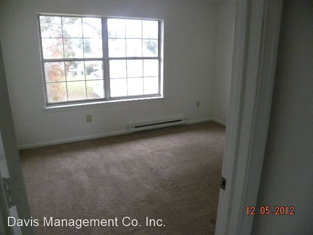 Building Photo - 2 br, 1 bath House - 304 B Maple Avenue