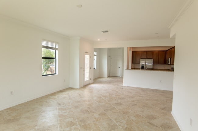 Building Photo - 20457 Lagente Cir