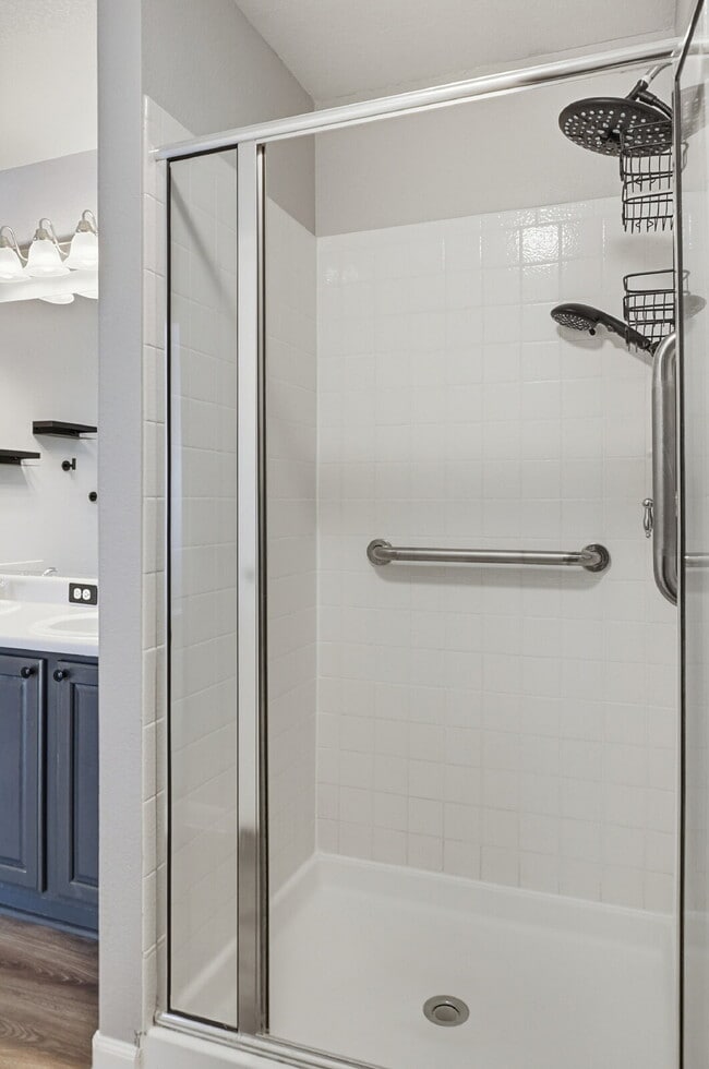 Building Photo - $2,340.95 with $300 off the first month's rent- 3 Bedrooms, 2.2 Bathrooms, Single Family Home in ...