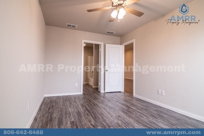Building Photo - 2121 N Avenue J