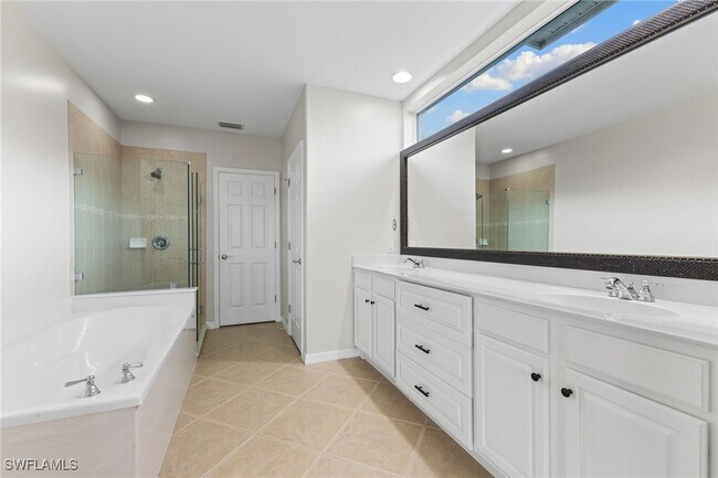 Building Photo - 11845 Bramble Ct