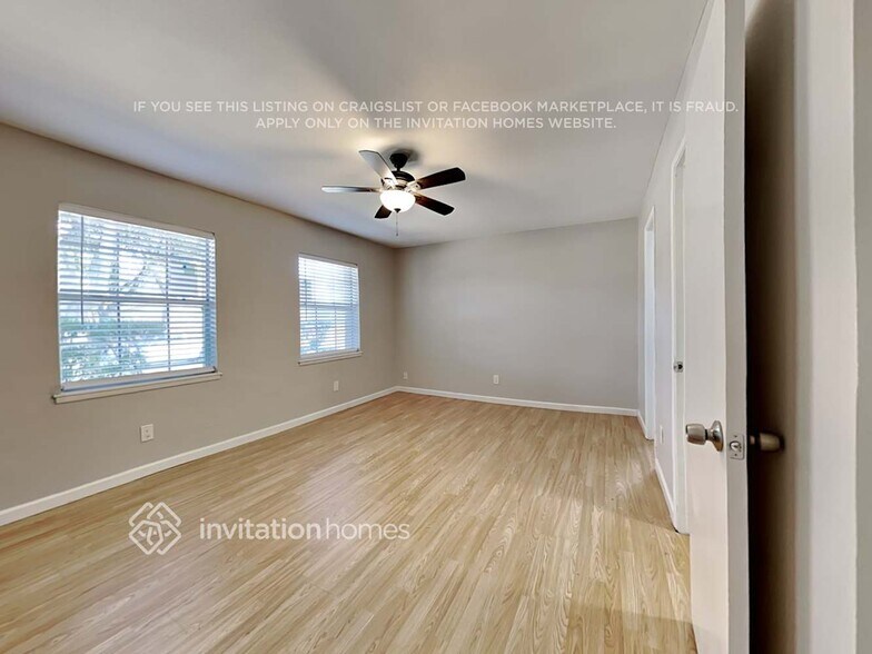 Building Photo - 502 Ivy Way