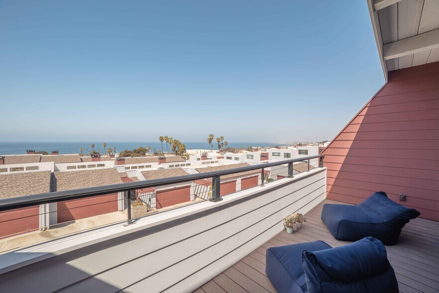 Building Photo - 419 Camino de las Colinas