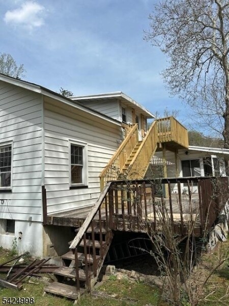 Building Photo - 515 Hamburg Turnpike