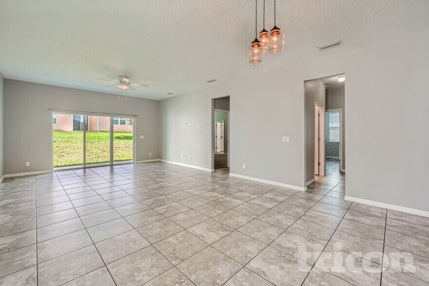 Building Photo - 937 Hilltop Park Ct