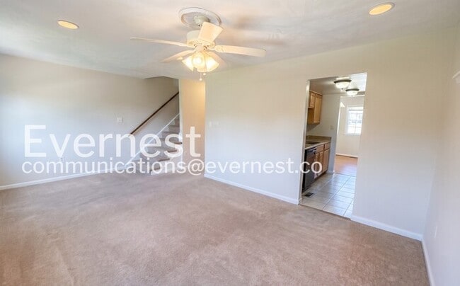 Building Photo - 2325 McClellan Ct