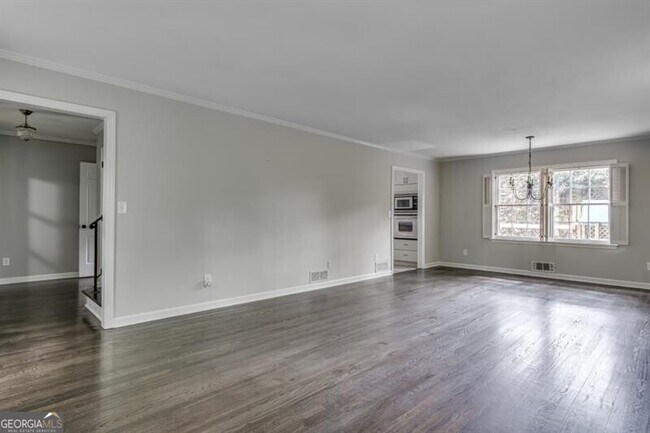 Building Photo - 4243 McClatchey Cir NE