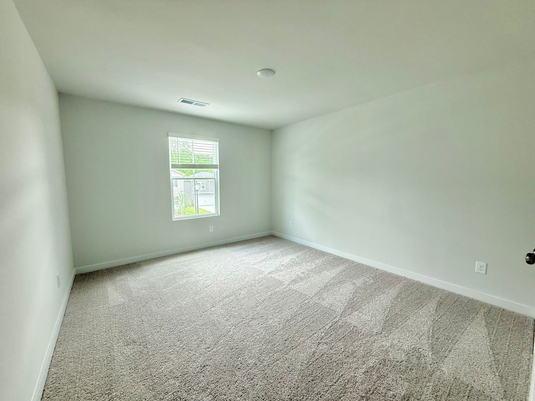 Building Photo - 5428 Aurora Trl