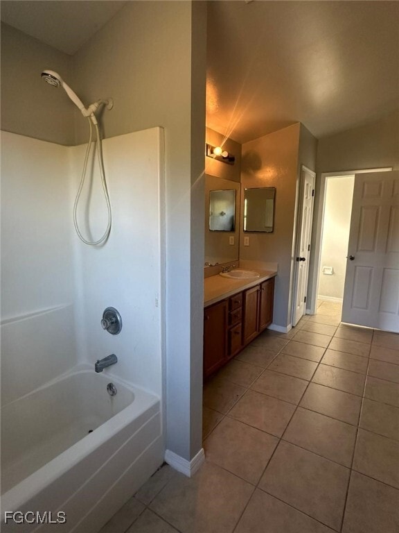 Building Photo - 395 Palomar Ave