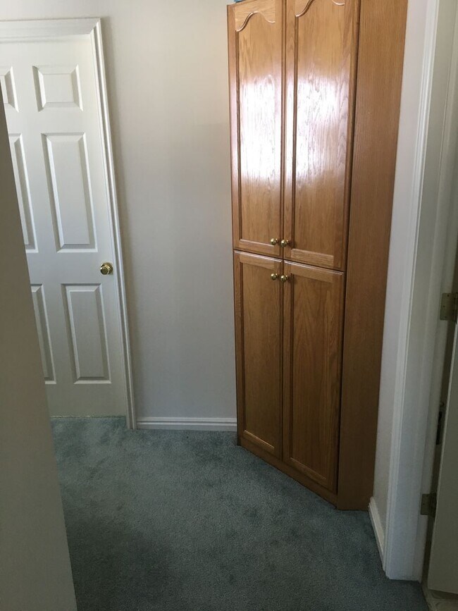 Building Photo - 221 W 1458 S