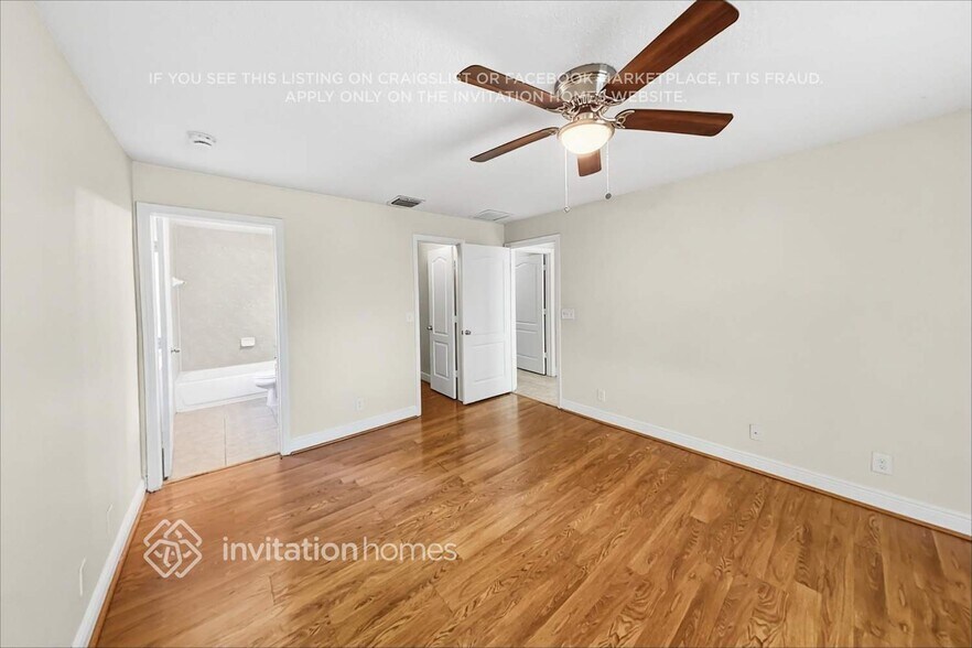 Building Photo - 2611 Alexander Ave