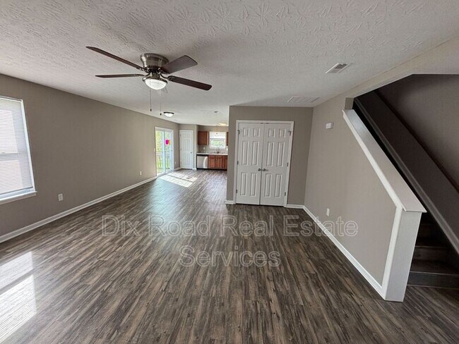 Building Photo - 209 Wexford Dr