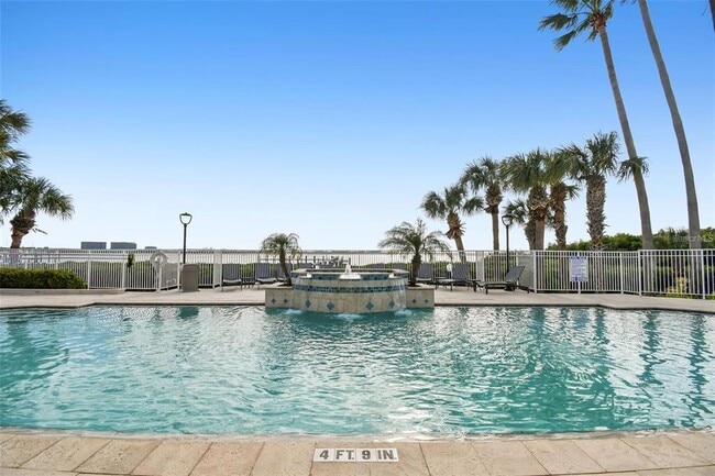 Building Photo - 4304 Bay Club Cir