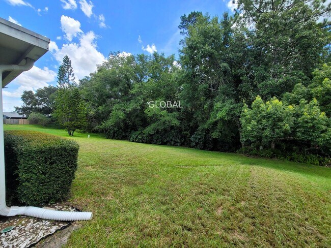 Building Photo - 3BR Orlando Home with Community Pool in De...