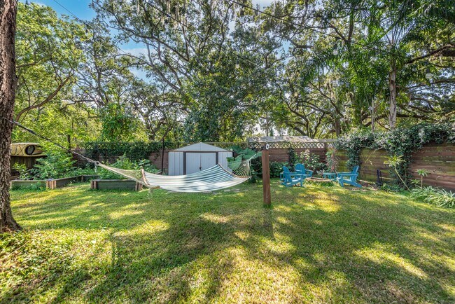 Building Photo - Seminole Heights Bungalow