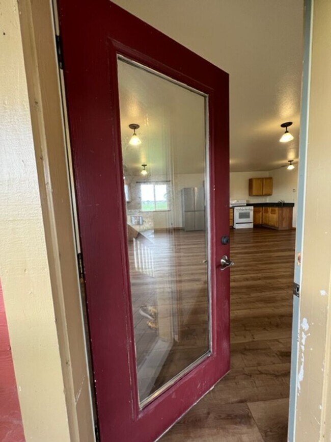 Building Photo - Marilann CT